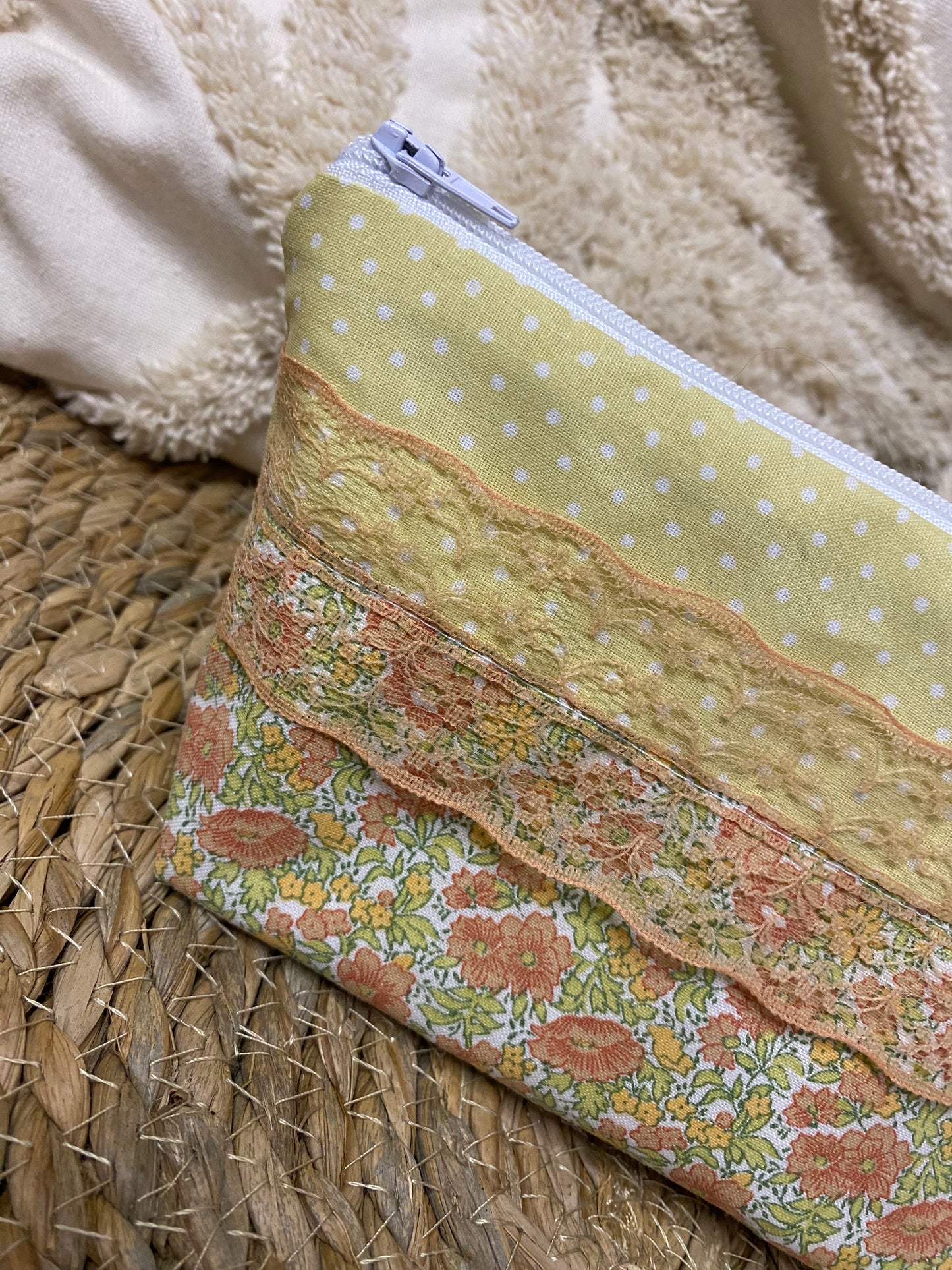 Trousse Virginia - « Fleurs » Jaune