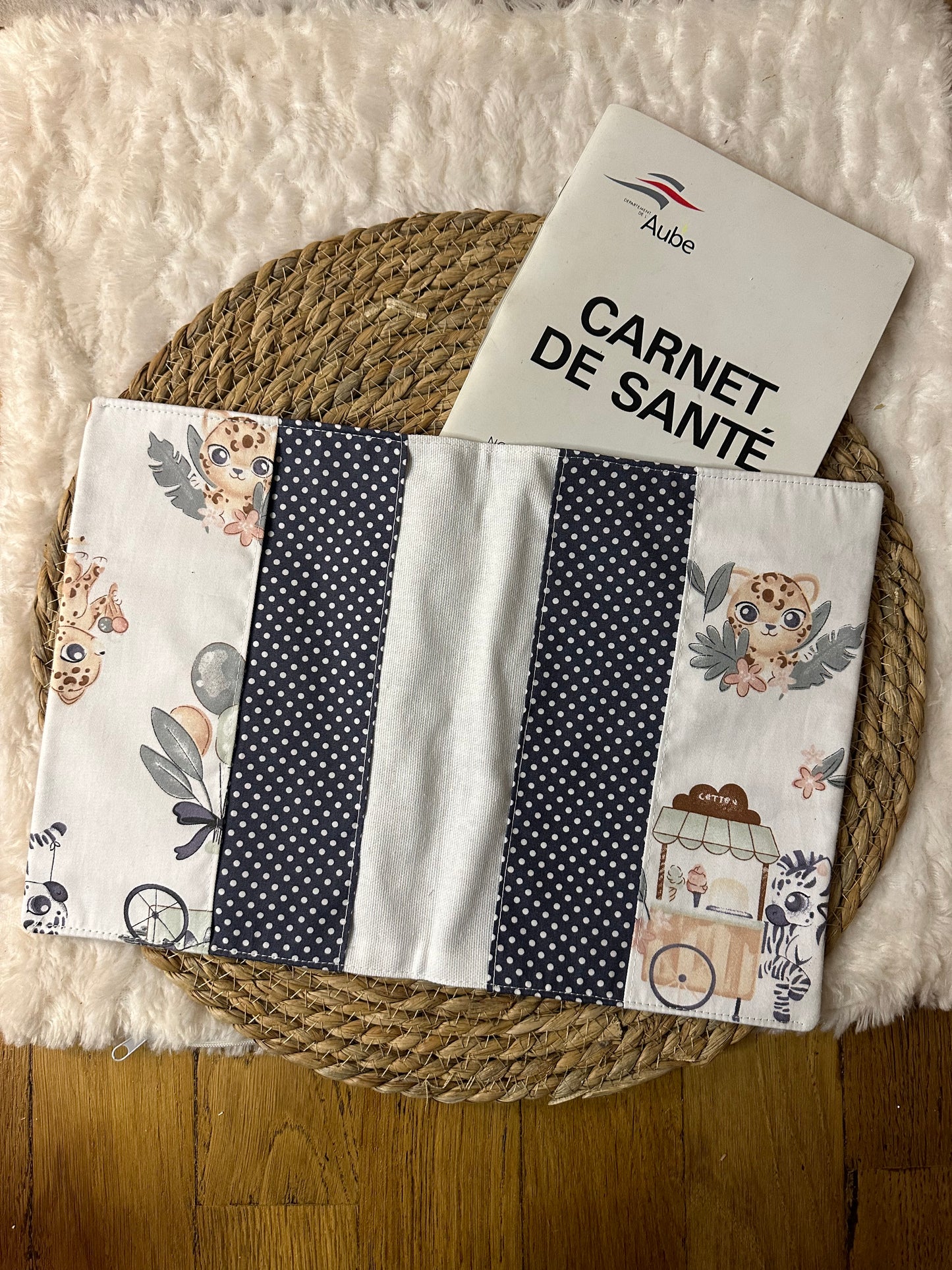 Protège carnet de santé Angela - « Animaux » Gris