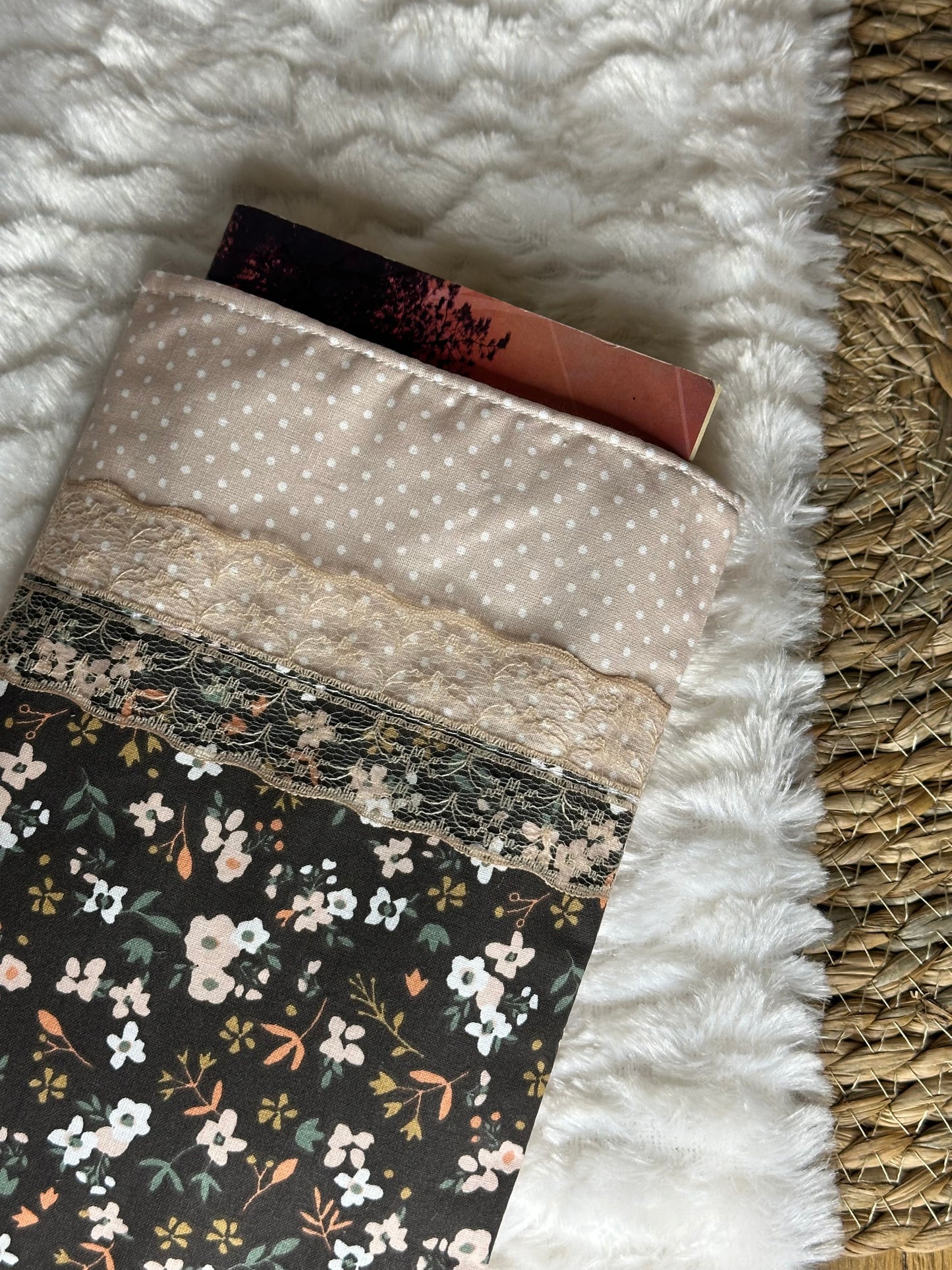 Pochette à livre Adrianna - « Fleurs » Beige et Marron