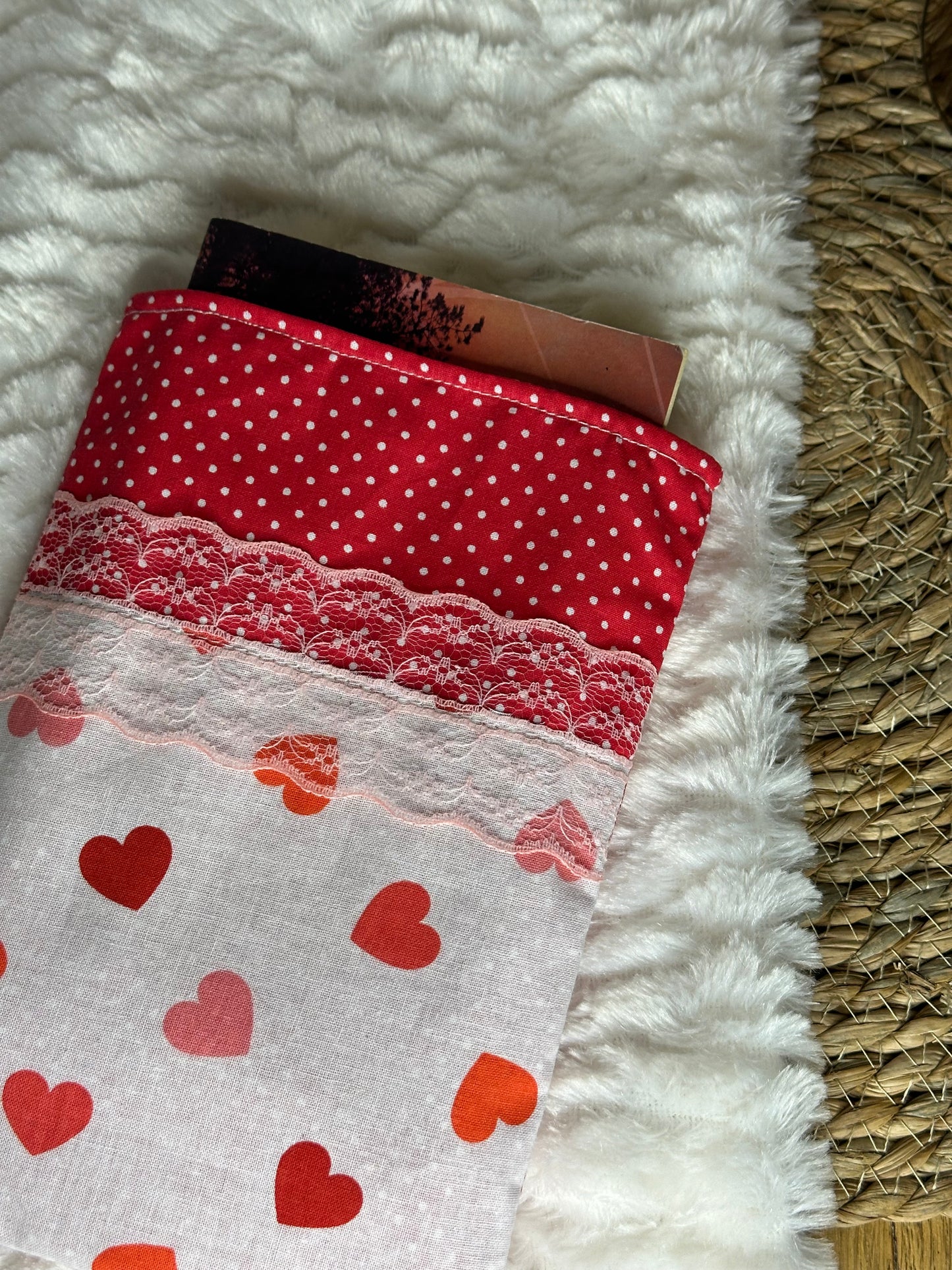 Pochette à livre Adrianna - « Coeurs » Rouge