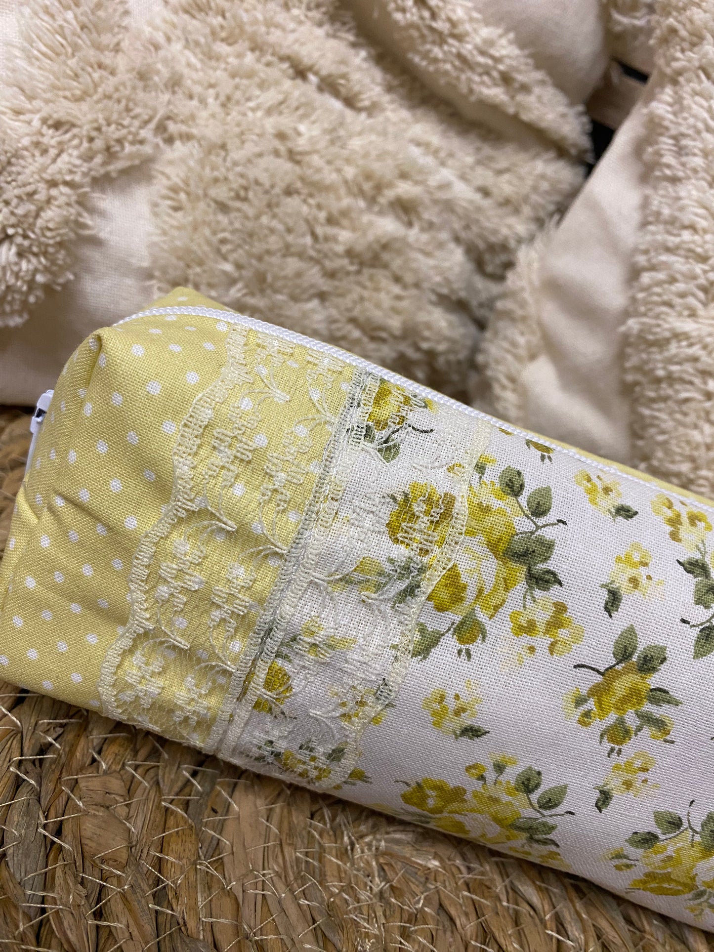 Trousse Serena - « Fleurs » Jaune
