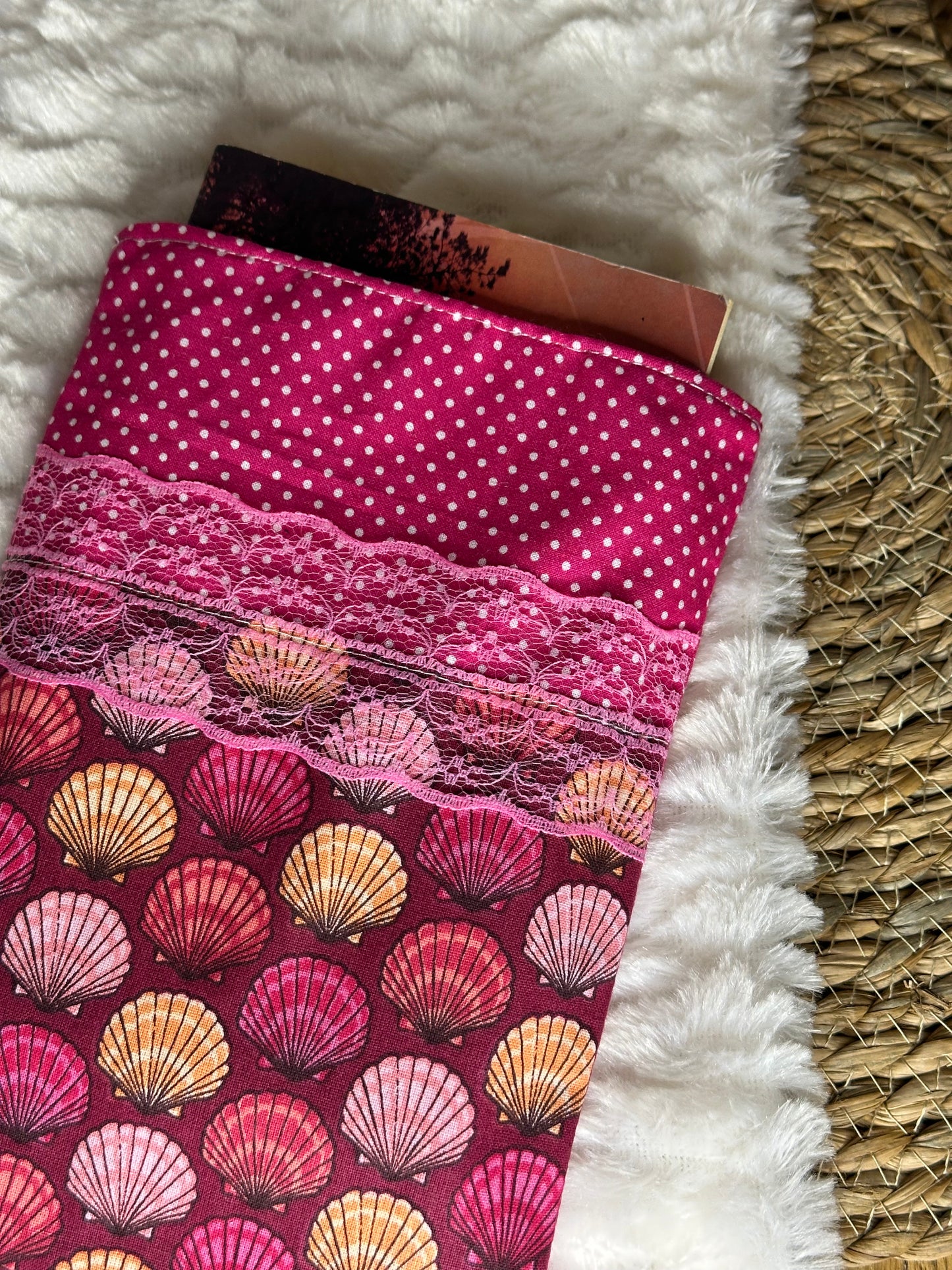 Pochette à livre Adrianna - « Coquillage » Rose