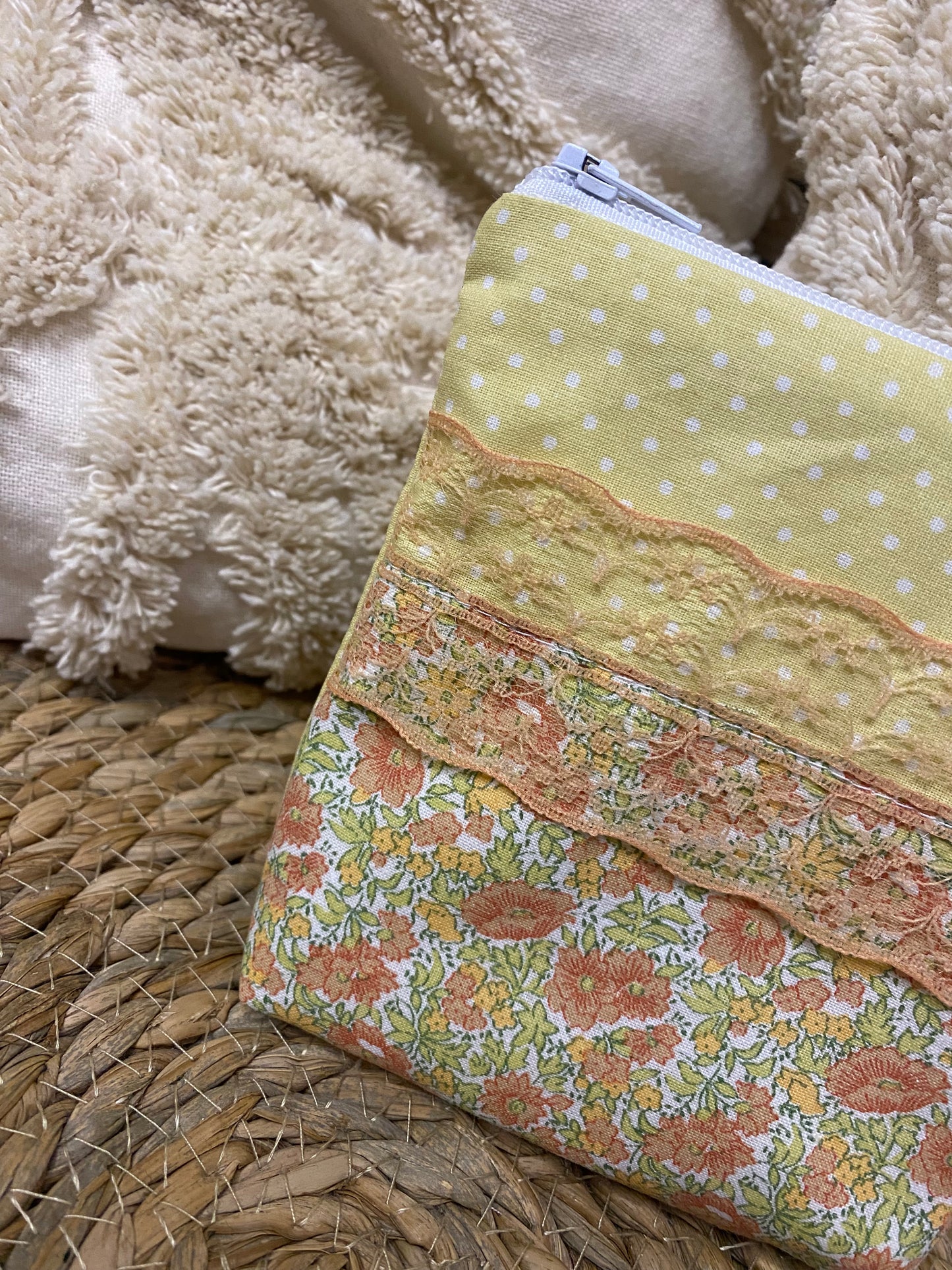 Trousse Ivana - « Fleurs » Jaune