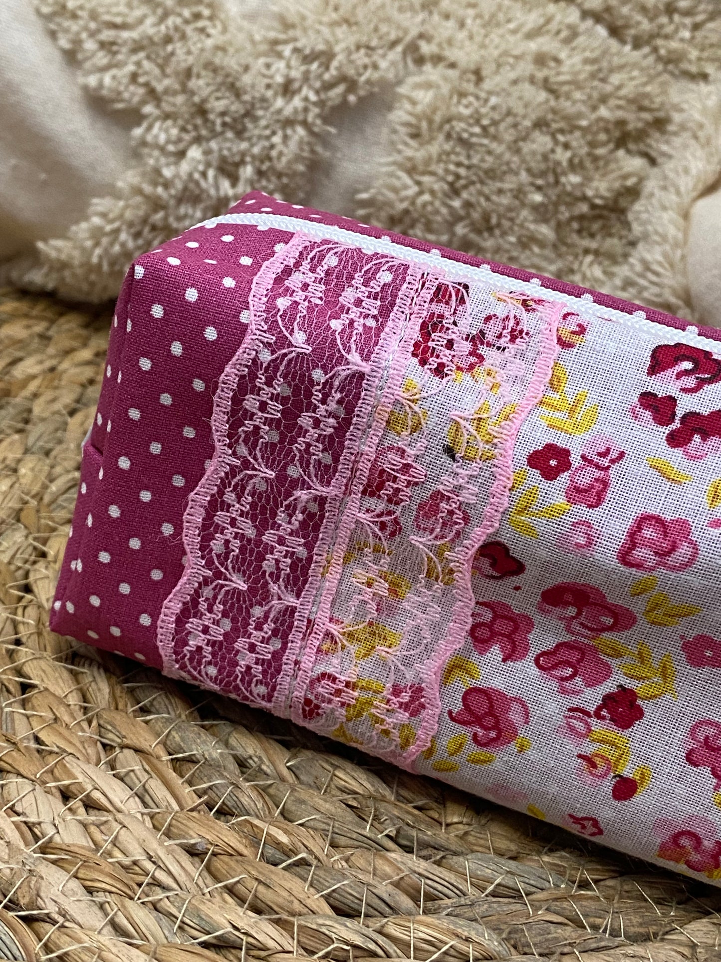Trousse Serena - « Fleurs » Rose