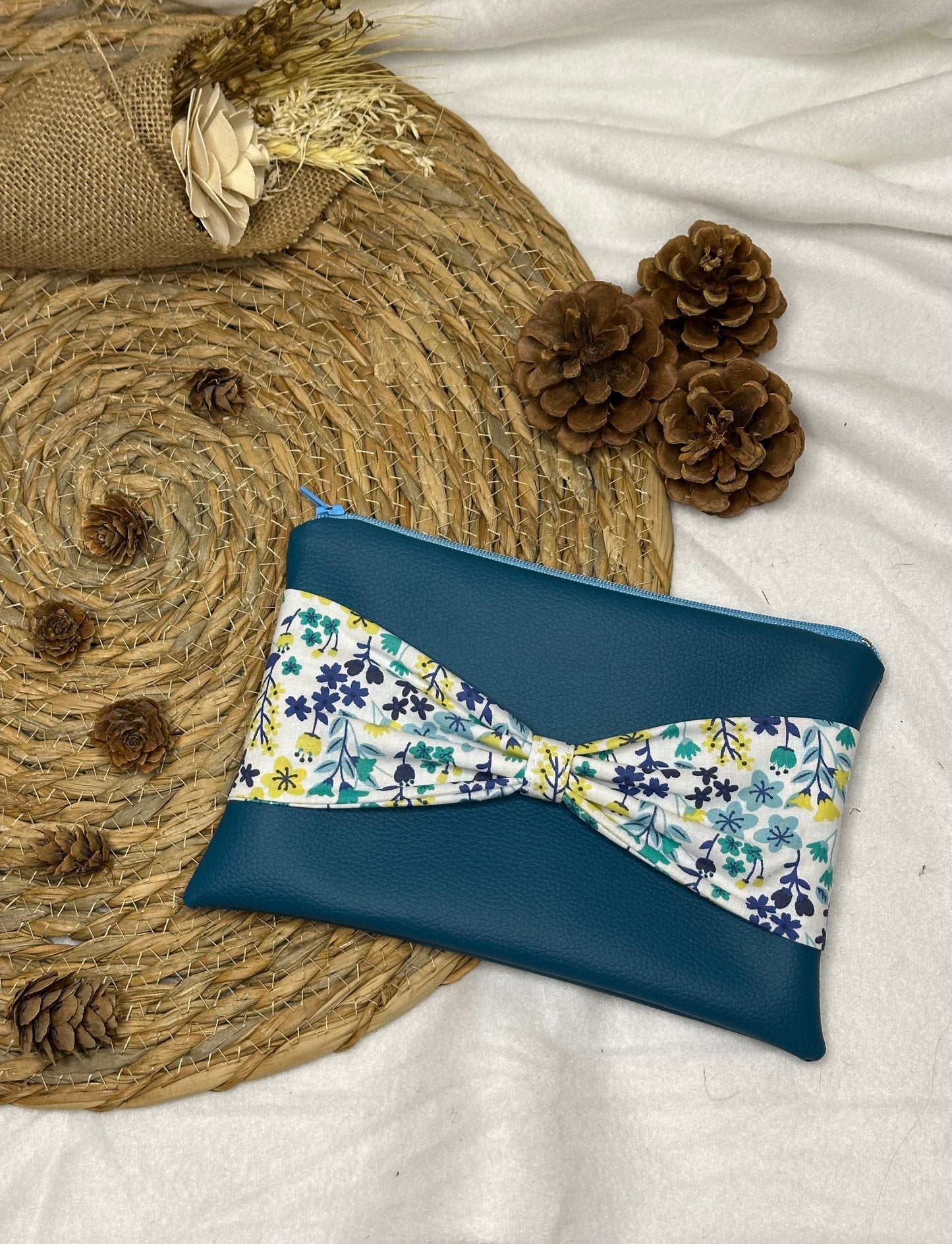 Trousse Anastasia - « Plantes » Bleue