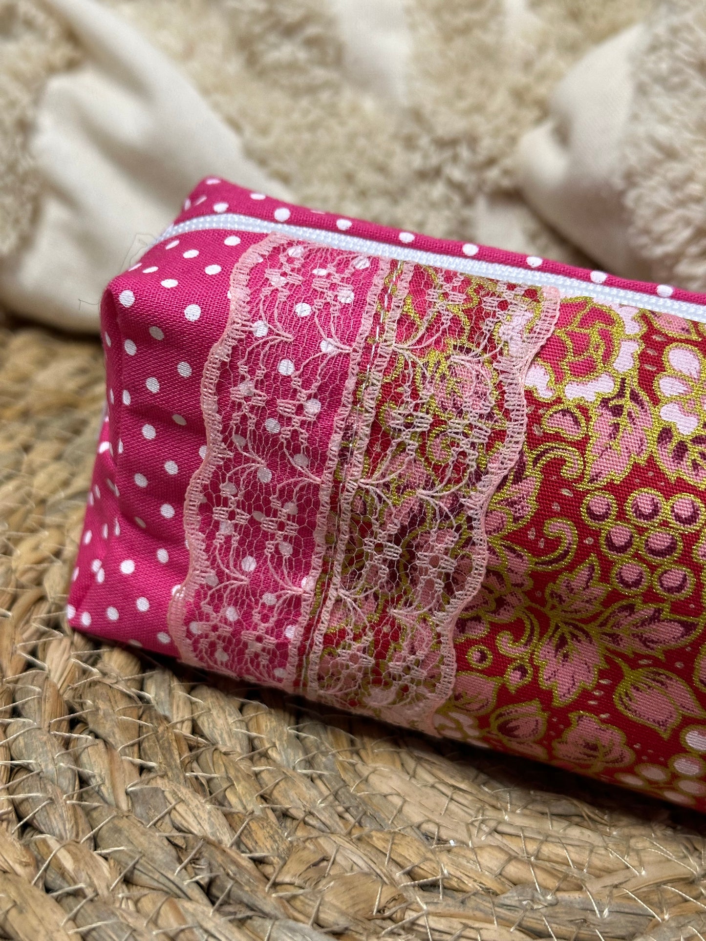 Trousse Serena - « Fleurs » Rose