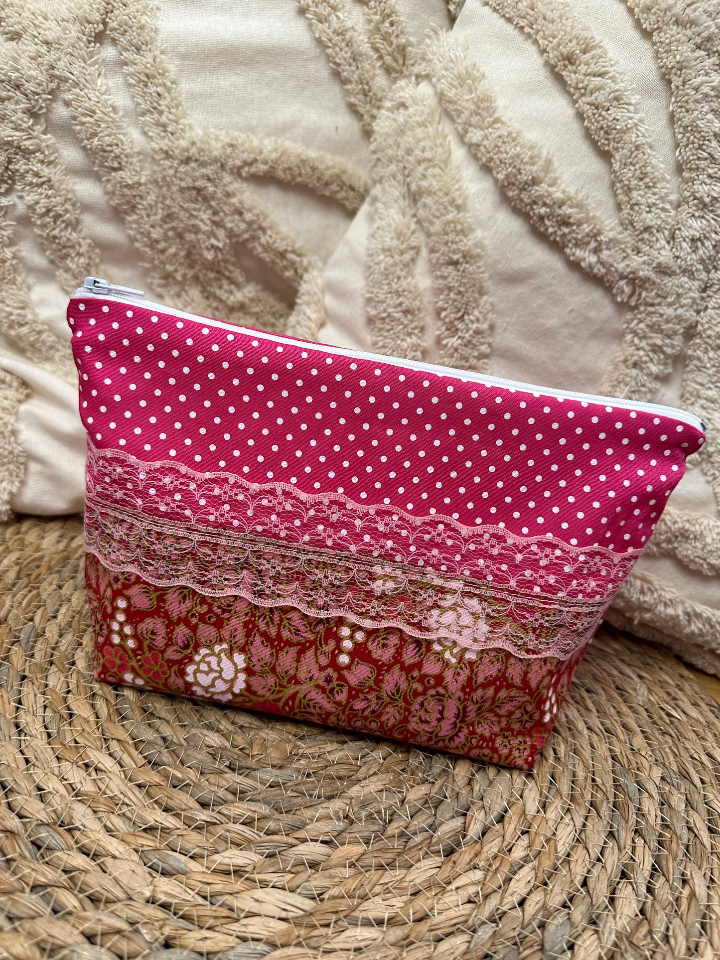 Trousse Amélia - « Fleurs » Rose