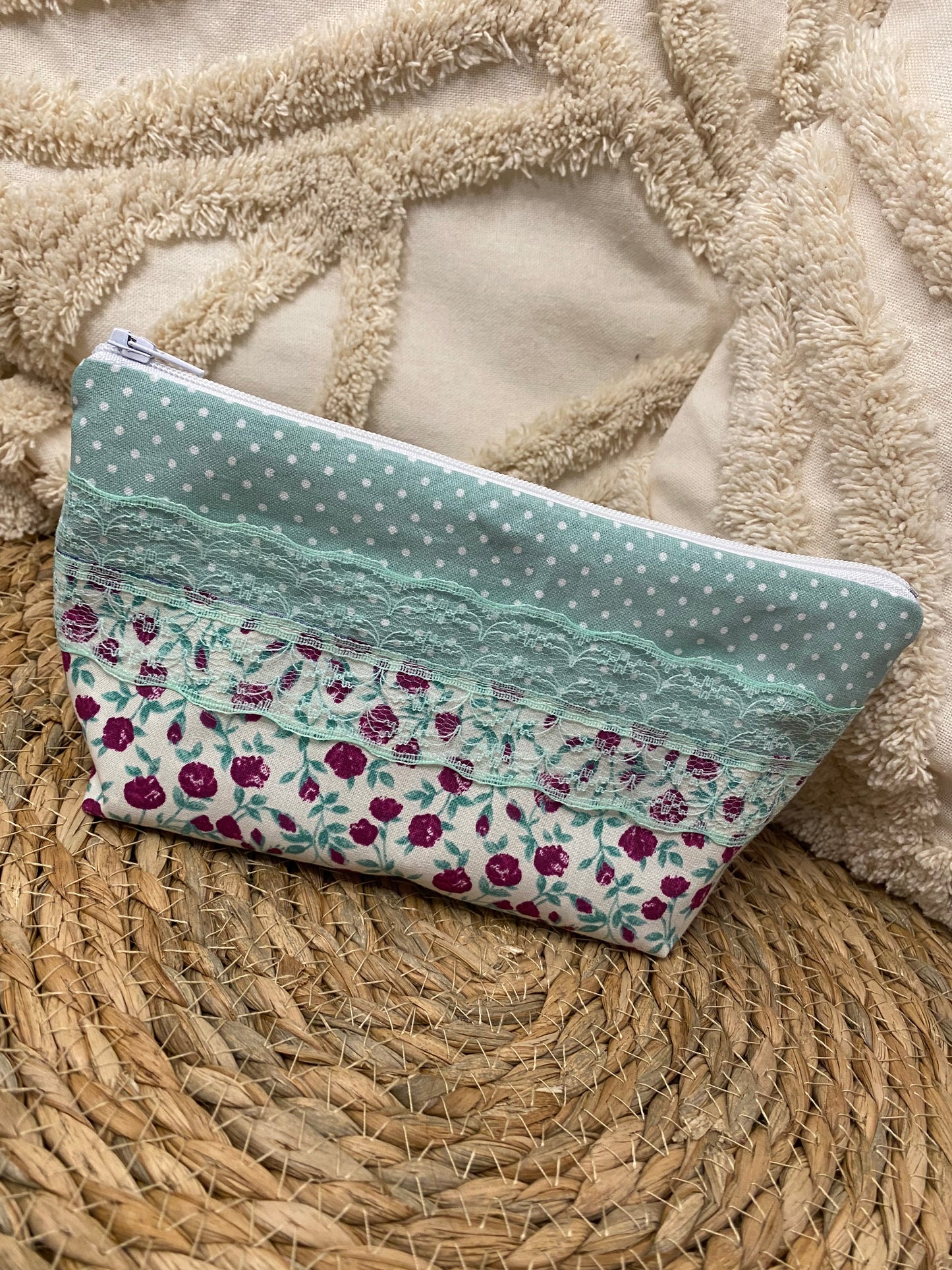 Trousse Virginia - « Fleurs » Vert menthe