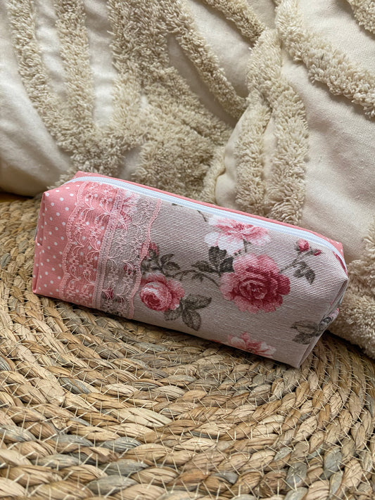 Trousse Serena - « Fleurs » Rose