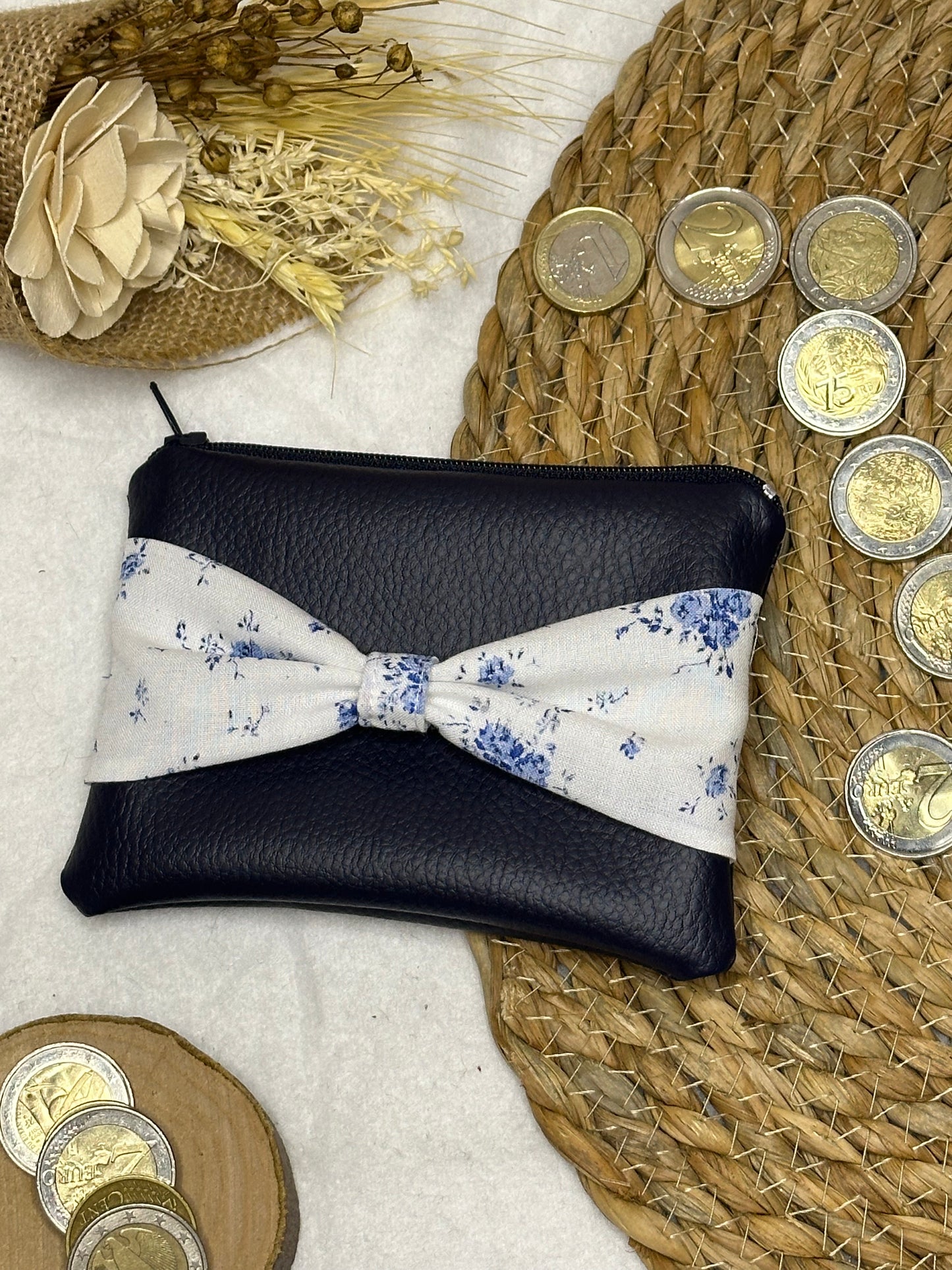 Porte monnaie Lila - « Fleurs » Bleu marine