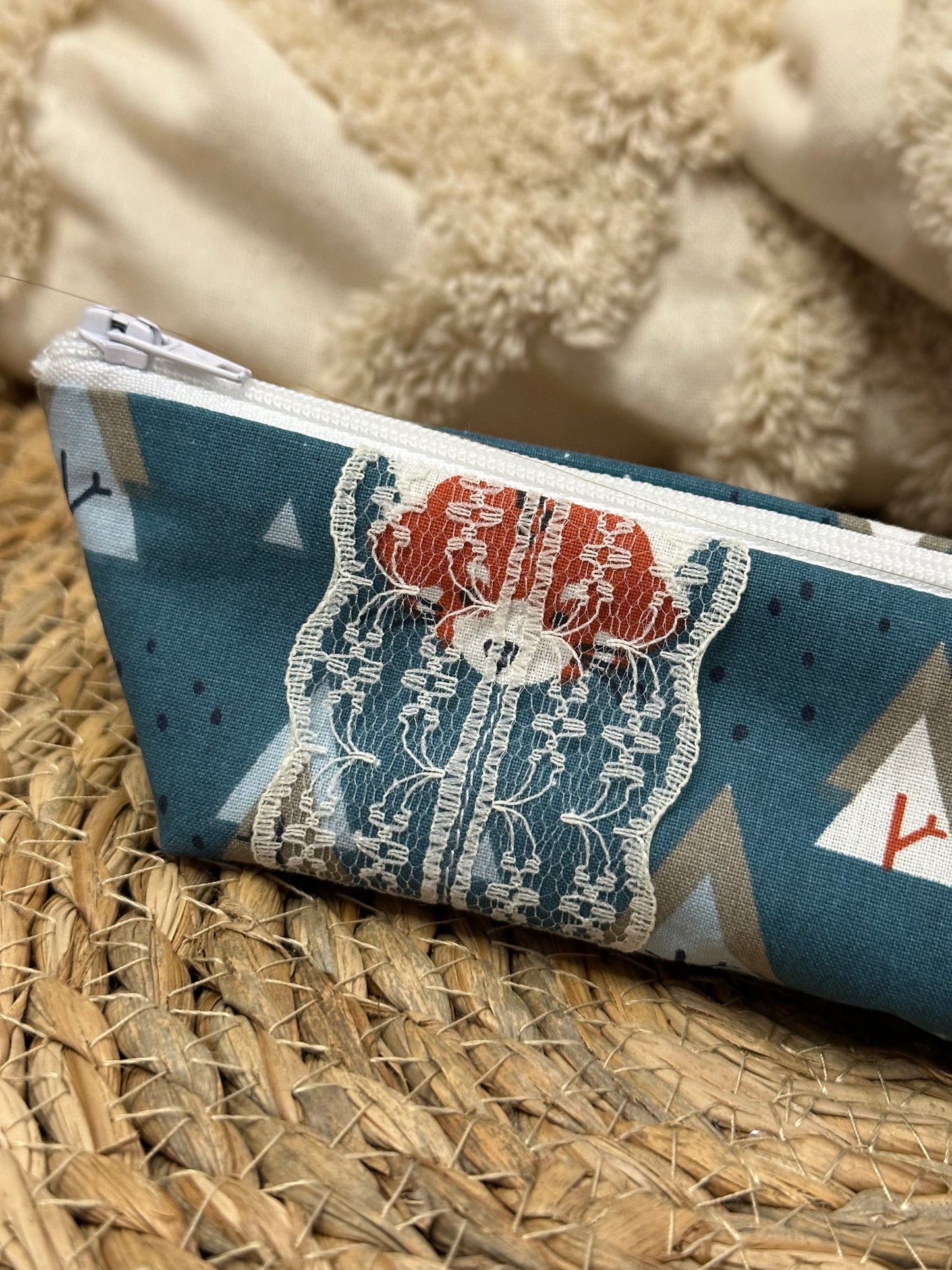 Trousse Olivia - « Animaux » Bleue