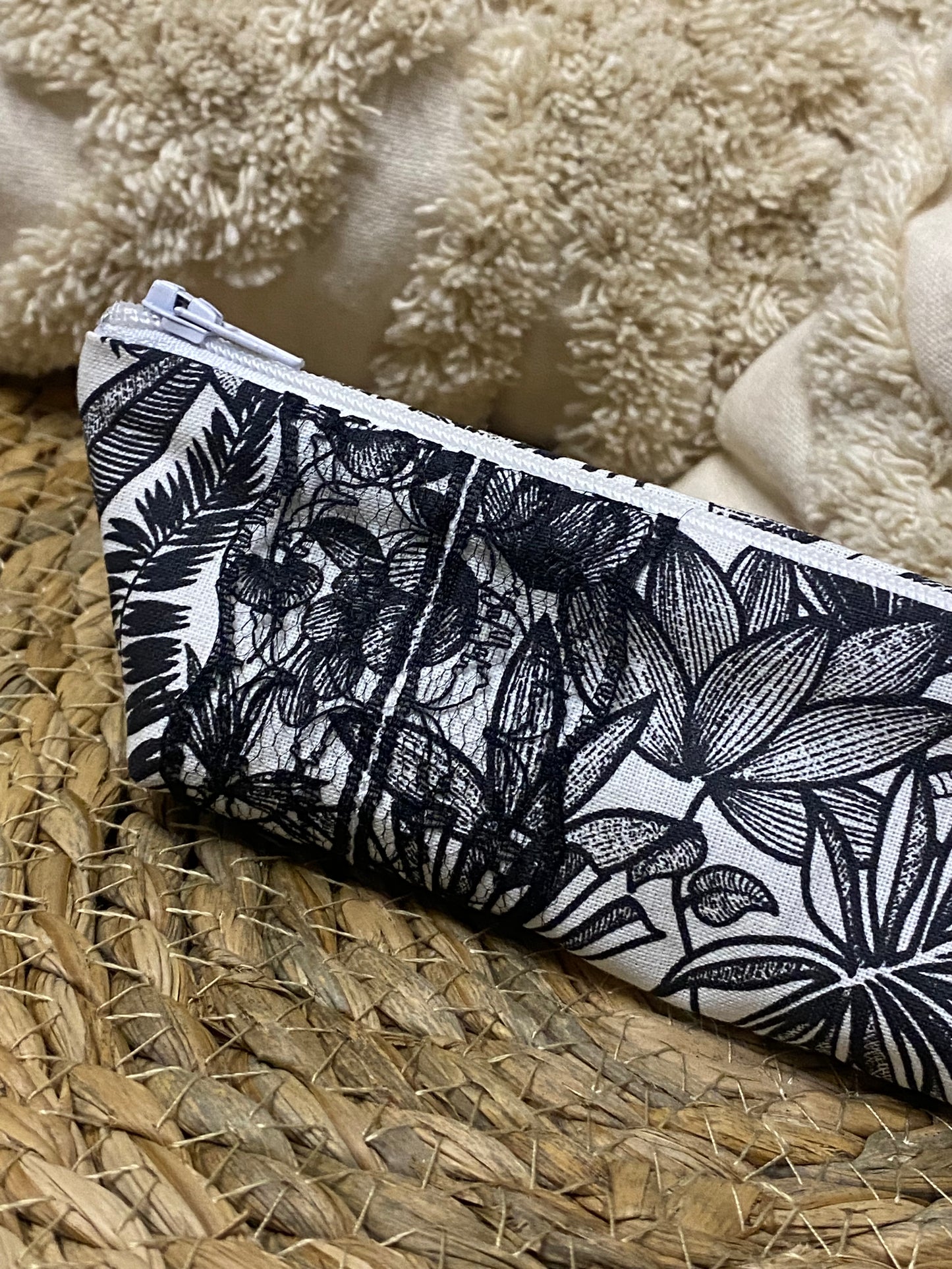 Trousse Olivia - « Plantes » Noire