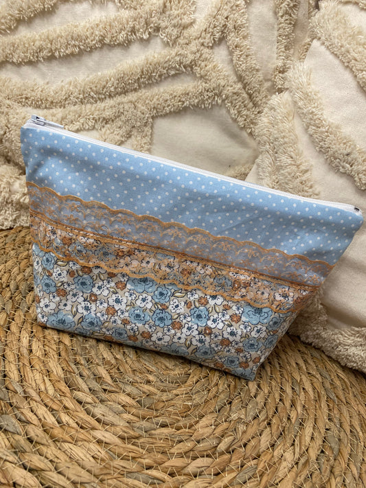 Trousse Amélia - « Fleurs » Bleu ciel et Orange