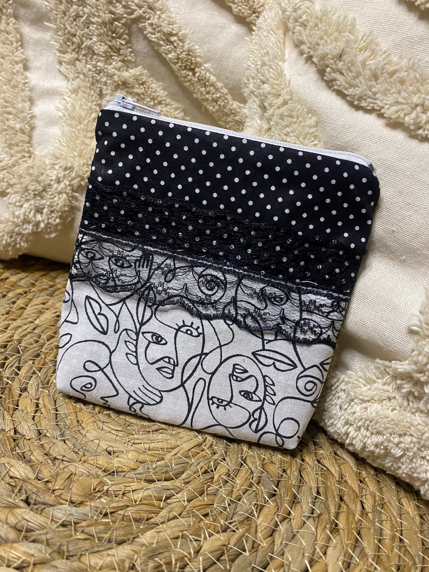 Trousse Ivana - « Graphique » Noire