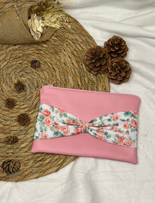 Trousse Anastasia - « Fleurs » Rose