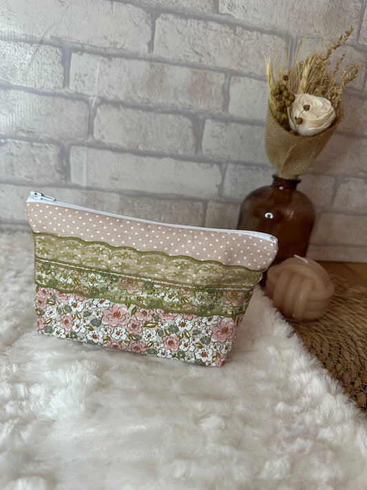 Trousse Virginia - « Fleurs » Beige