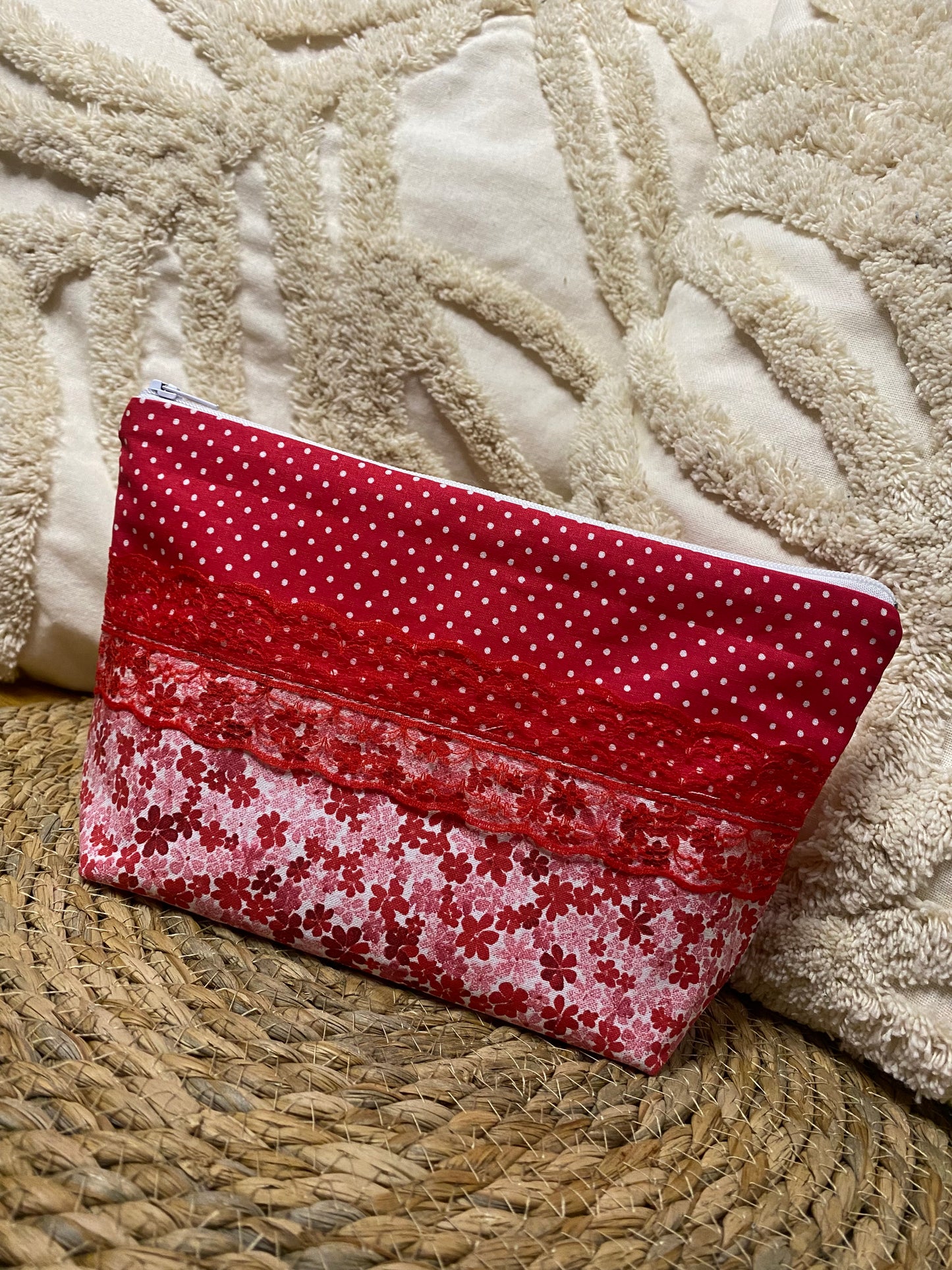 Trousse Amélia - « Fleurs » Rouge et Rose