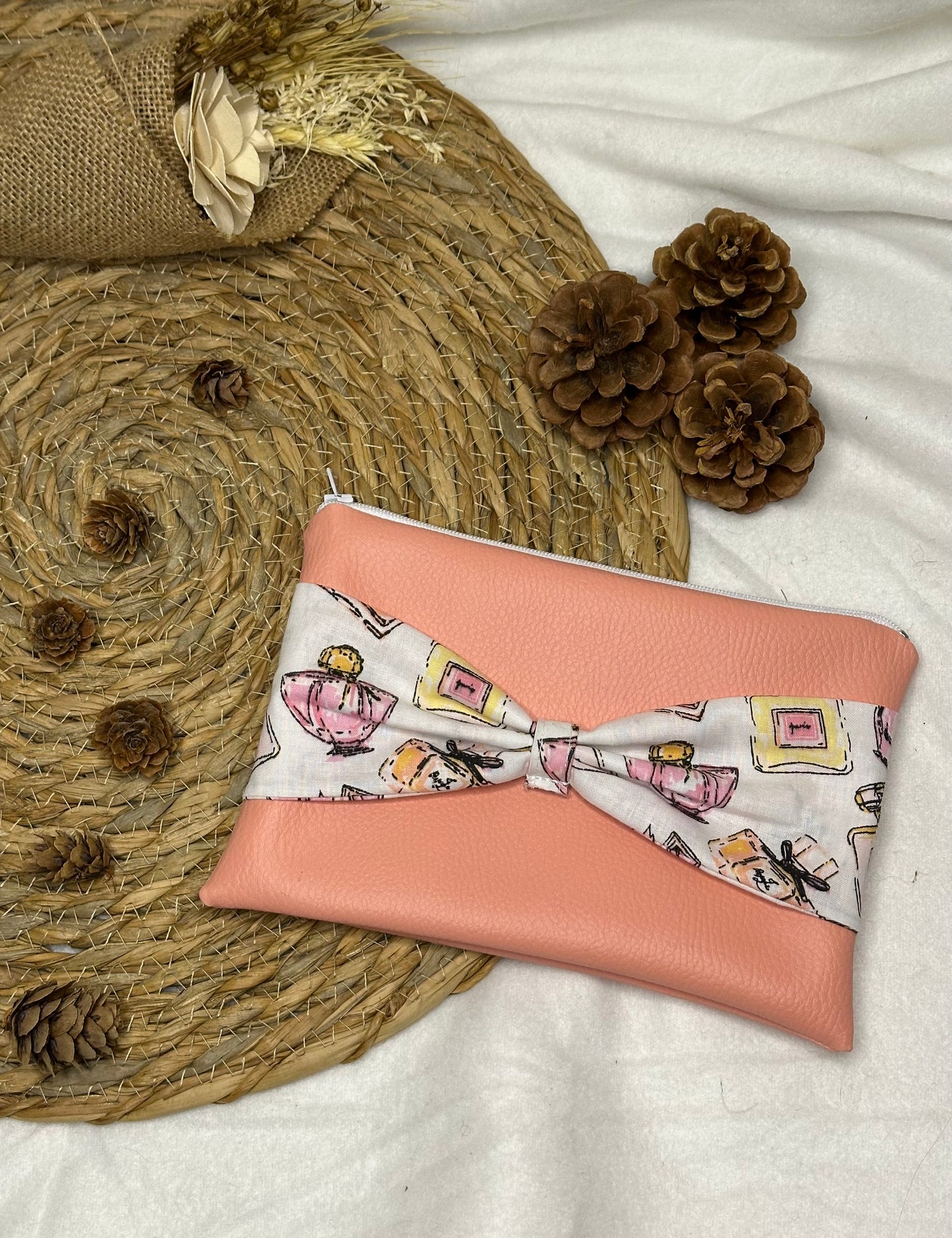 Trousse Anastasia - « Mode » Corail