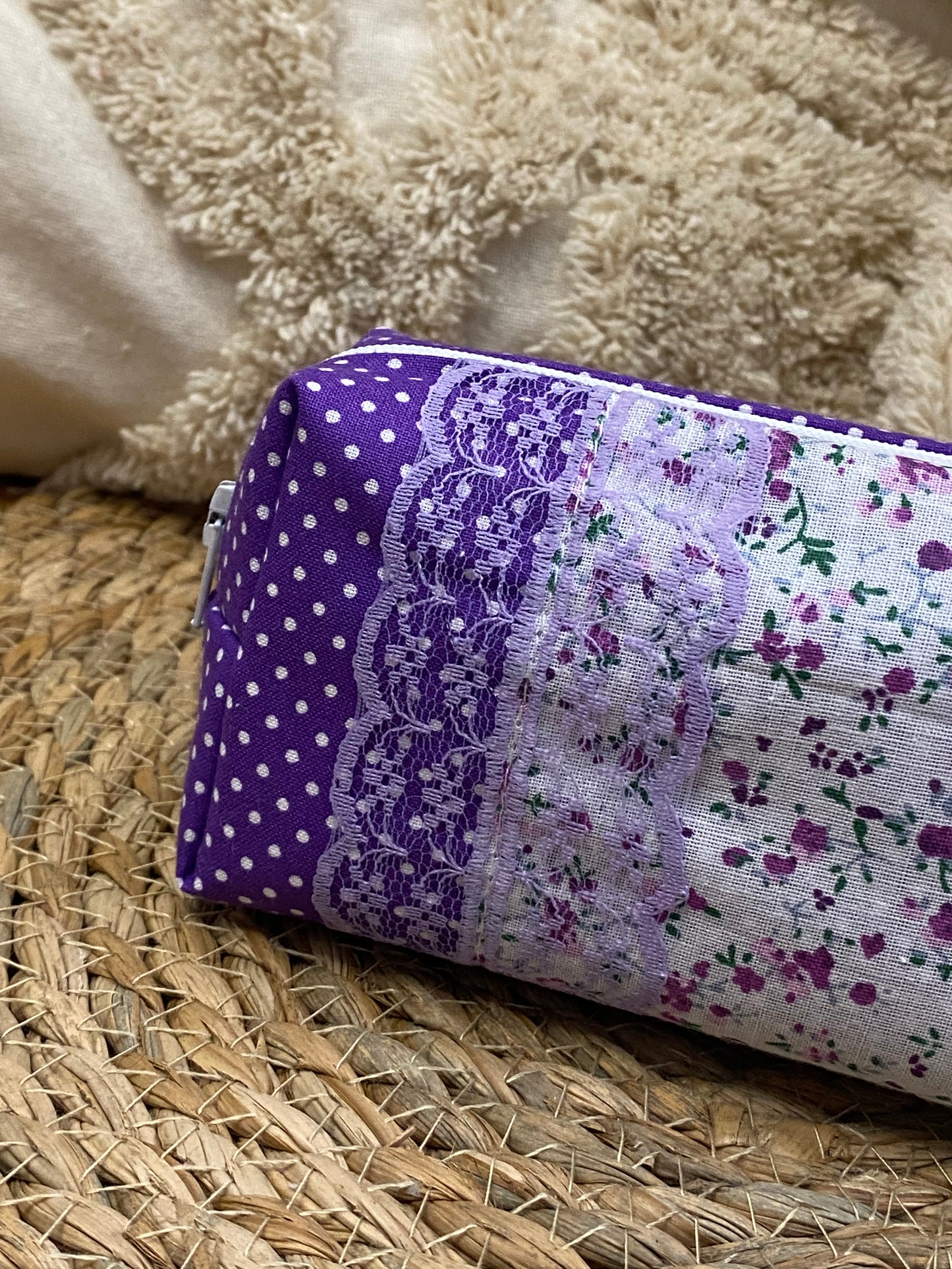 Trousse Serena - « Fleurs » Violette